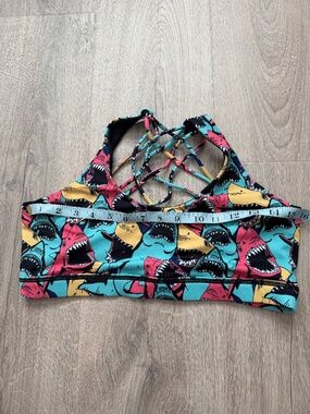 CVG shark butterfly back bra large